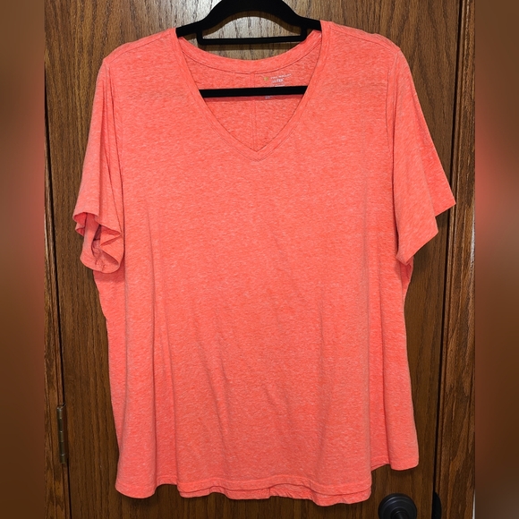 Women's Tek Gear DryTek Orange V-Neck Tee Shirt Top, Size 1X - Picture 1 of 3